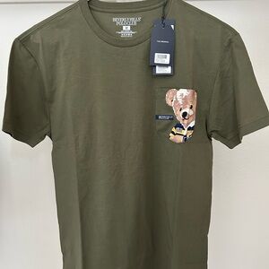 Beverly Hills Polo Club Olive T-Shirt with Bear Pocket